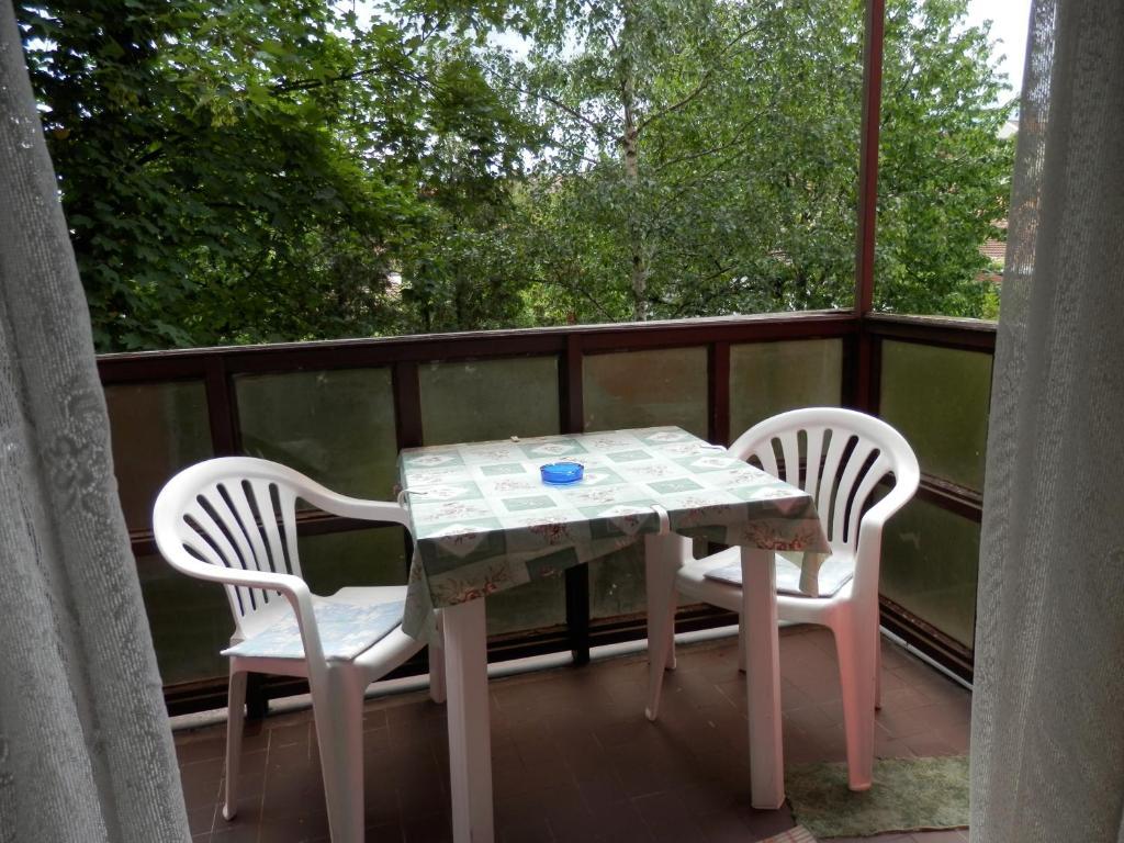 Hotel Apartman Napsugar Vendeghaz Eger Pokoj fotografie